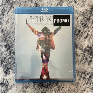 Michael Jackson, This Is It, Blu Ray DVD, Factory Sealed- NEW